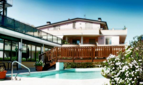 Отель Villa Dei Romanzi  Торторето